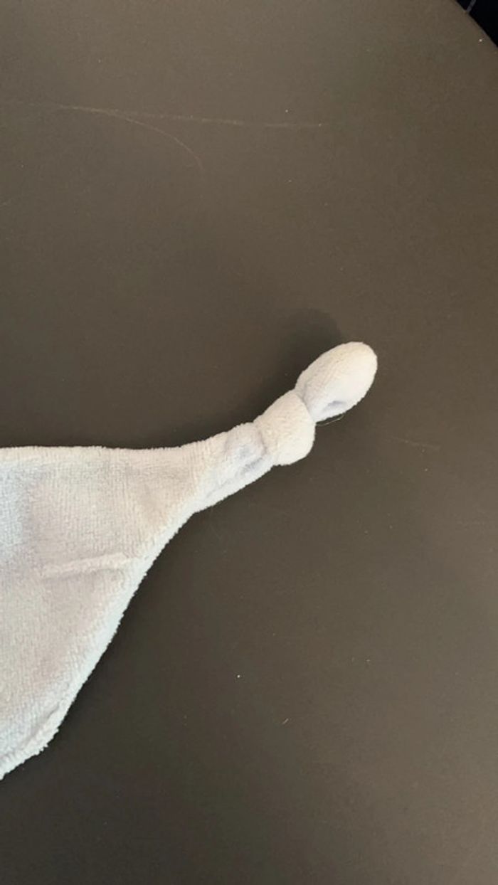 Doudou Mickey pour 1 euro seulement - photo numéro 10