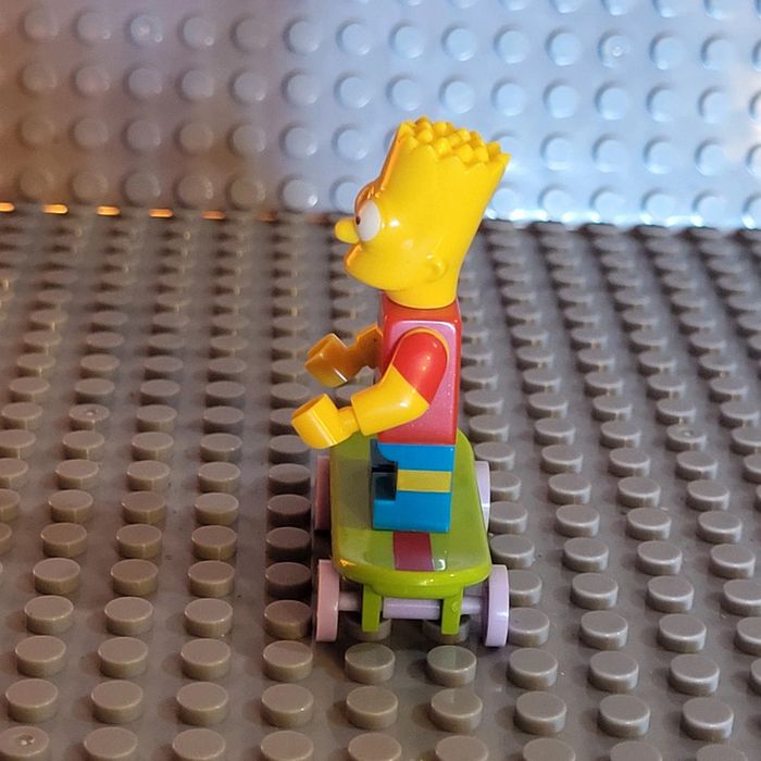 Minifigure / Figurine 🍩 The Simpsons 🍩 Bart - photo numéro 2