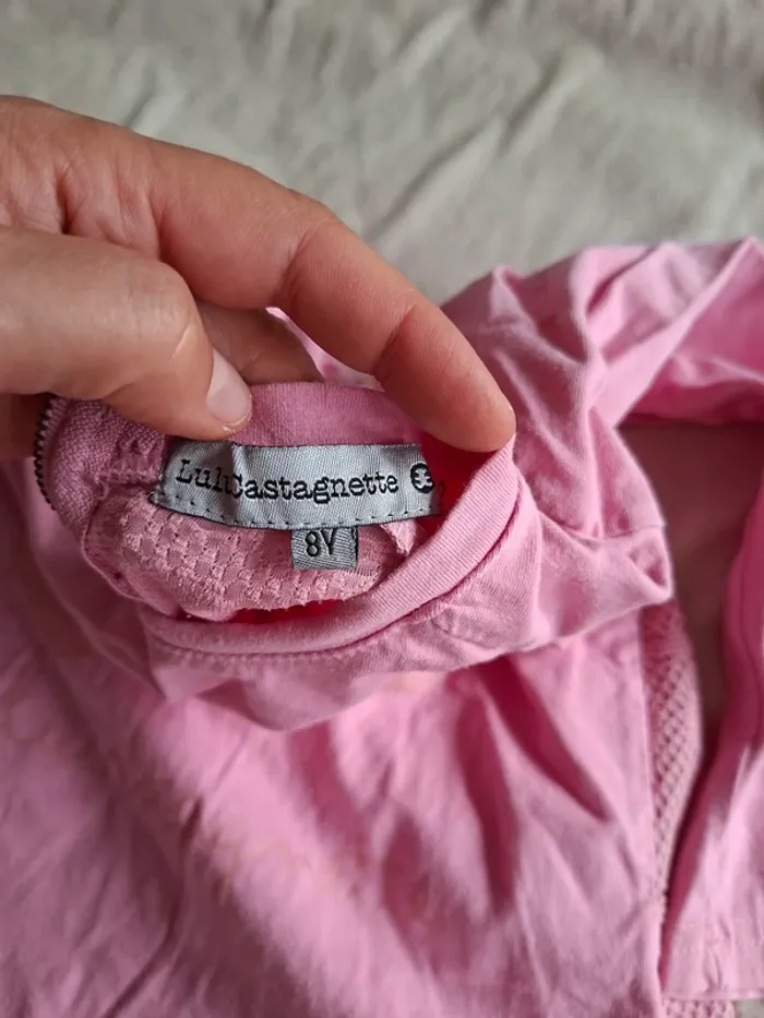 t-shirt fille manche longue rose taille 8 ans, marque Lulu Castagnette, en très bon état - photo numéro 2