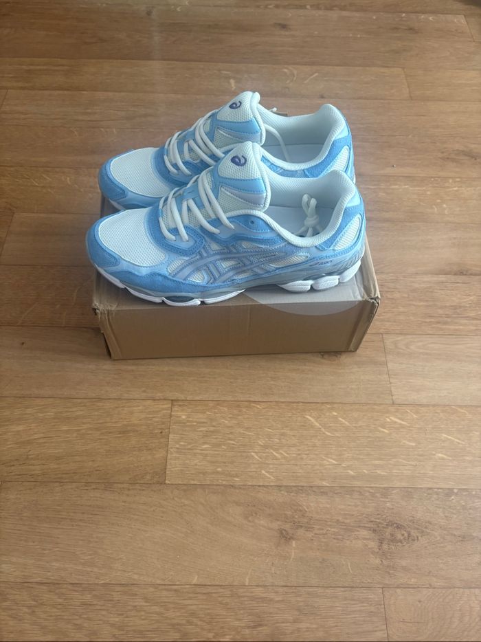 Asics gel nyc artic sky bleu taille 42 neuf - photo numéro 4