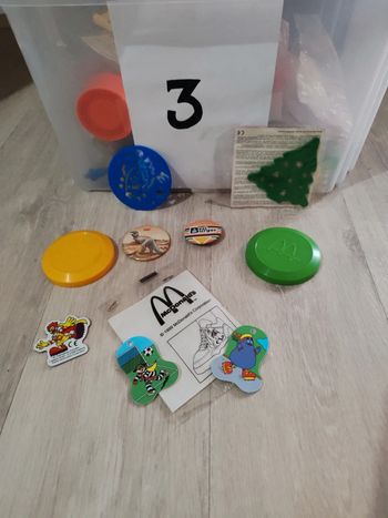 Figurine McDonald's divers