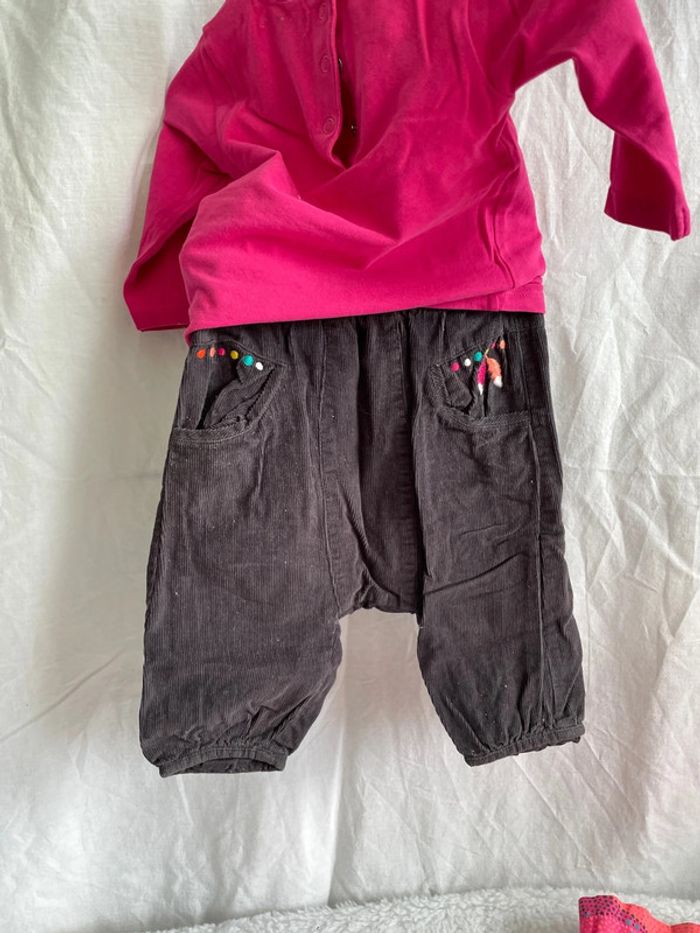 Ensemble 6 mois du pareil au même - photo numéro 3