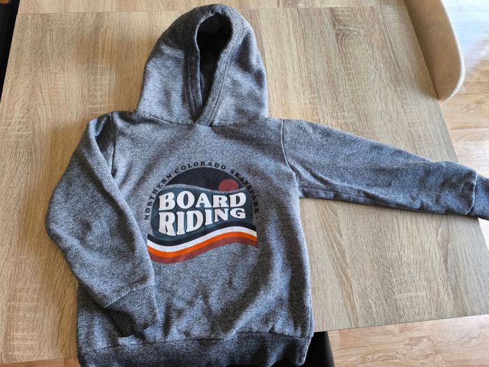 Pull à capuche