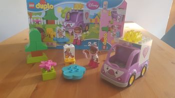 Lego duplo 10605 Rosie l'ambulance de doc la peluche