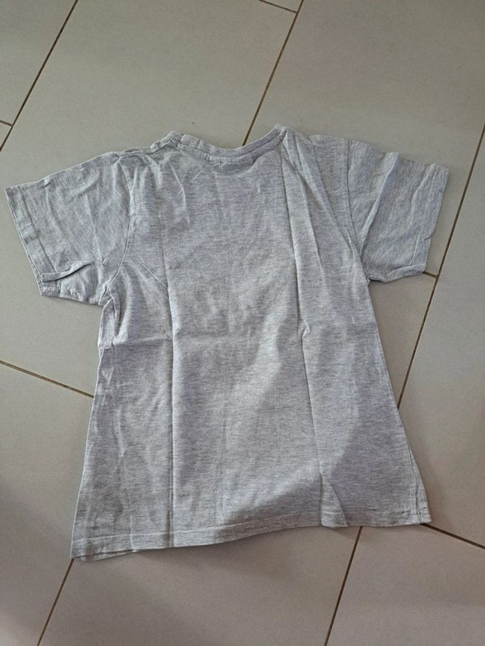 T-shirt 9/10 ans - photo numéro 2