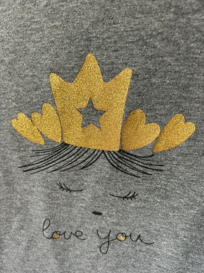 T-shirt gris couronne dorée 10 ans Kiabi - photo numéro 2