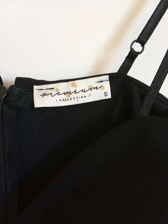 Robe noire offerte - photo numéro 2