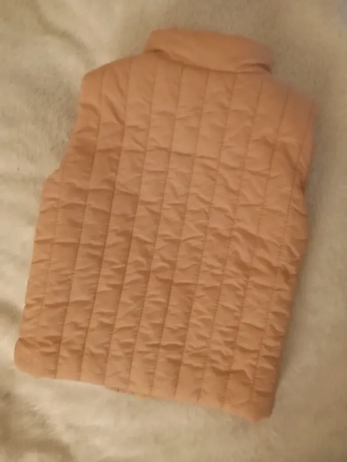 Petite veste sans manche - photo numéro 5