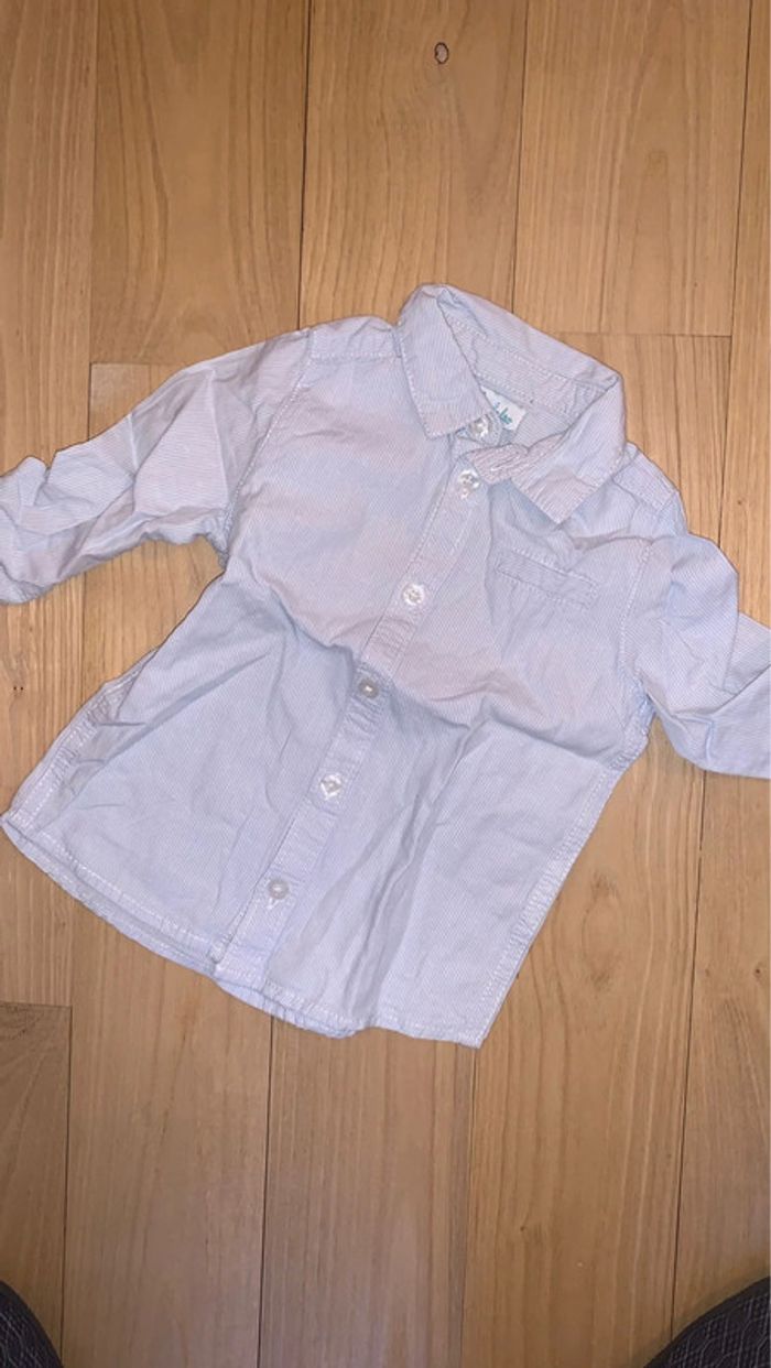 Chemise manches longues.