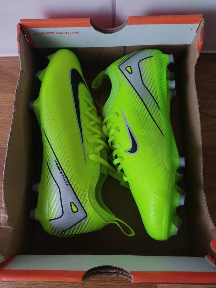 Crampons Nike T 34 - photo numéro 7