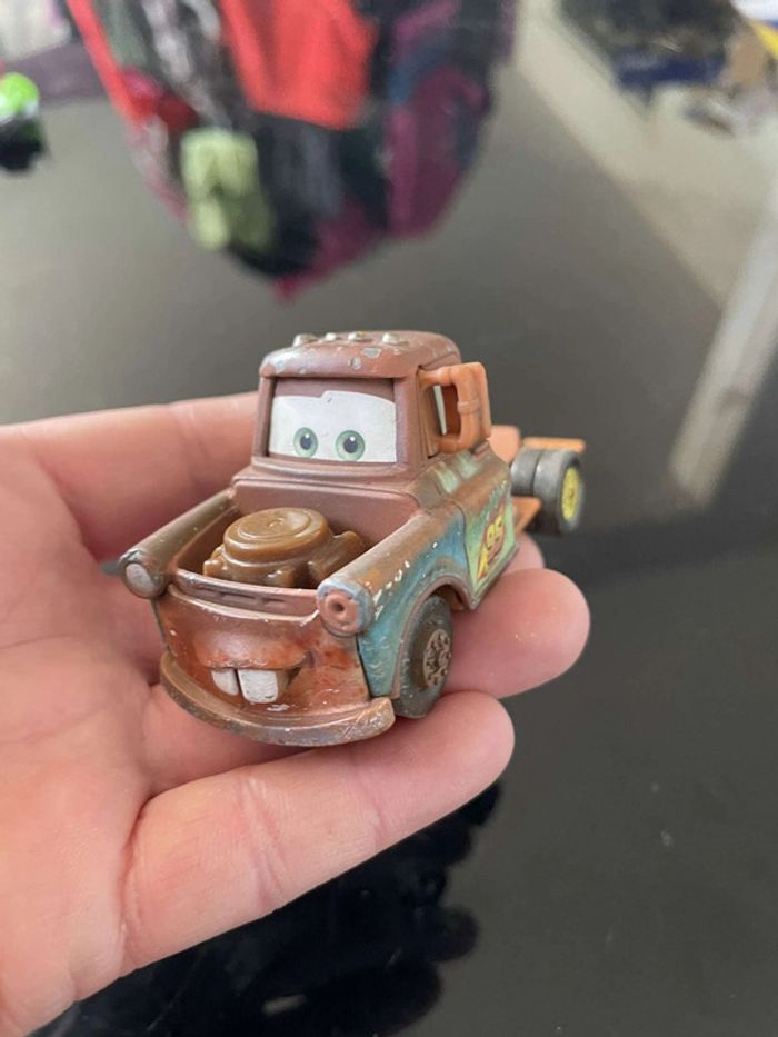 Voiture Cars Mattel - photo numéro 2