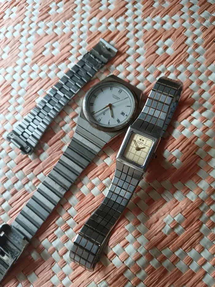 Lot de 2 montres Citizen