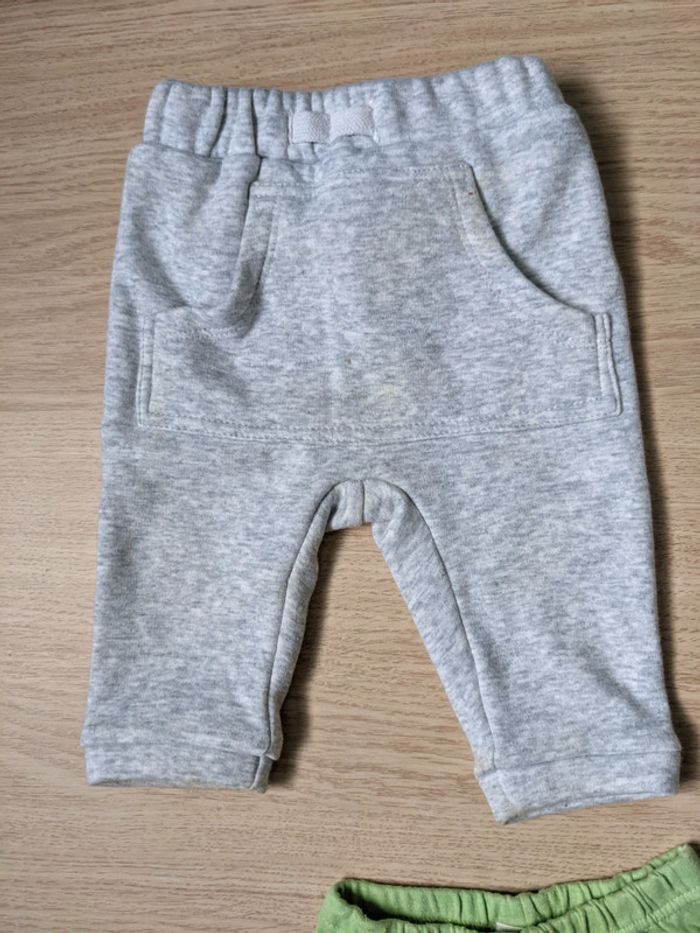 Lot 4 bas garçon 6 mois - photo numéro 2