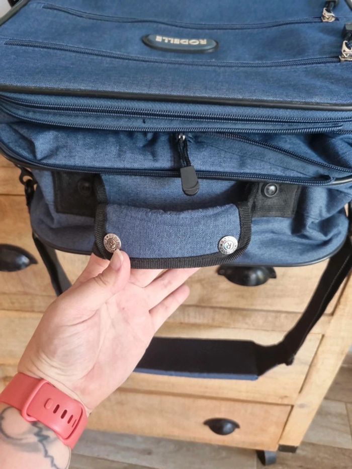 Valise rodelle - photo numéro 6