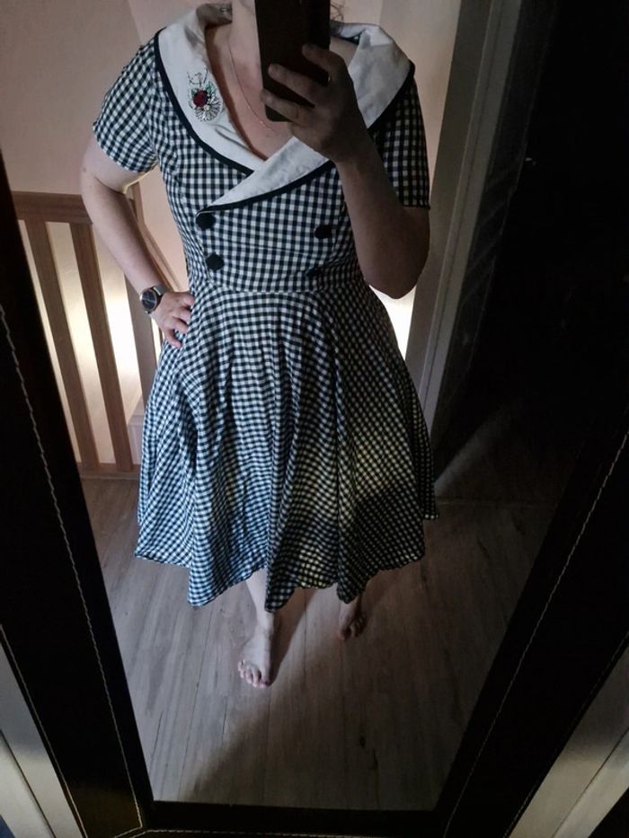 Robe pin-up rétro taille xl hell bunny - photo numéro 3