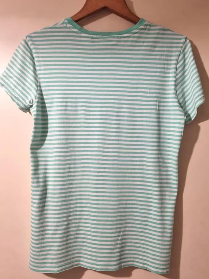 Impeccable t-shirt Levi's vintage ligné vert avec poche 100% coton T S - photo numéro 4