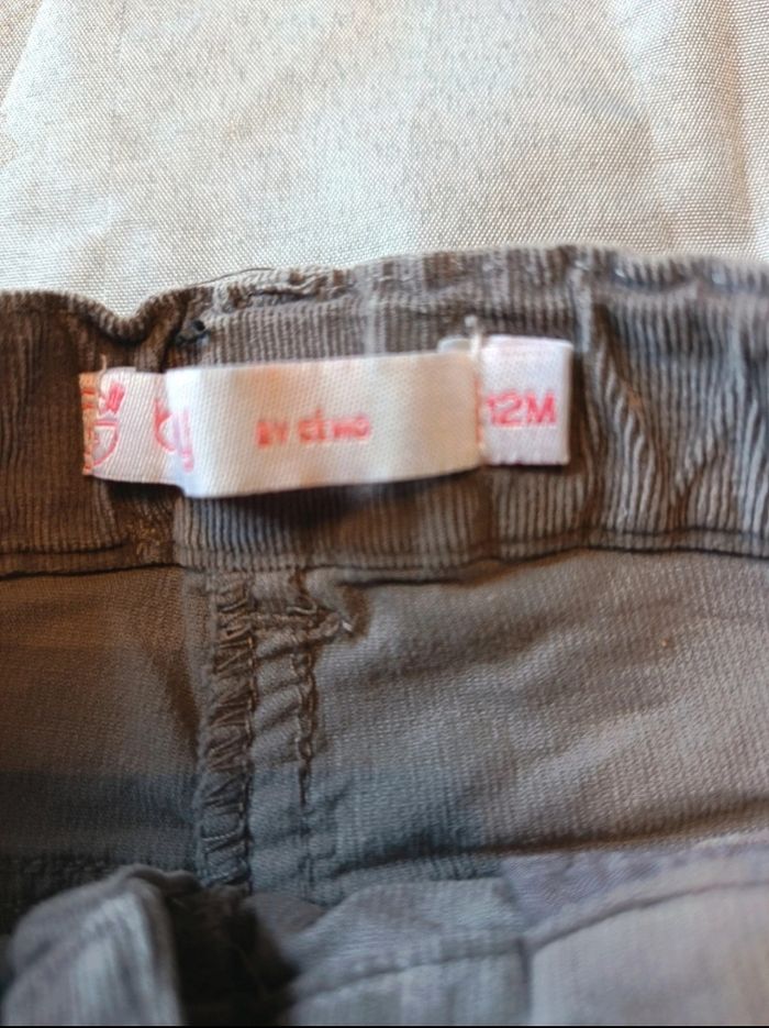 Lot jeans 12 mois - photo numéro 4