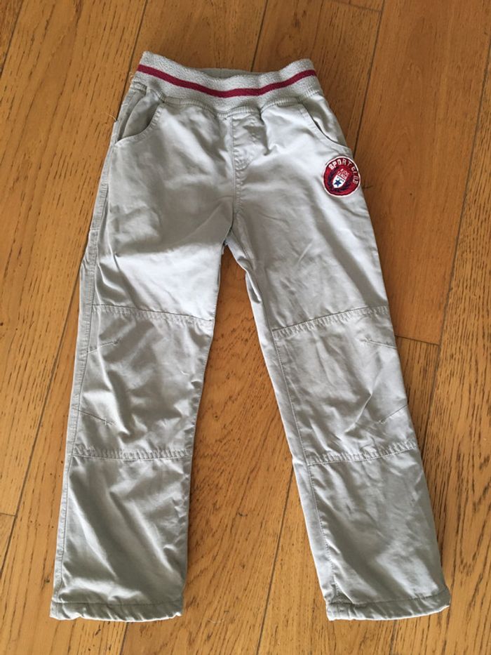 Pantalon gris clair Vertbaudet 7 ans