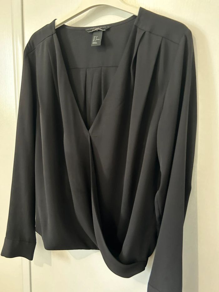 Blouse croisée drapée cache-cœur H&M - photo numéro 2