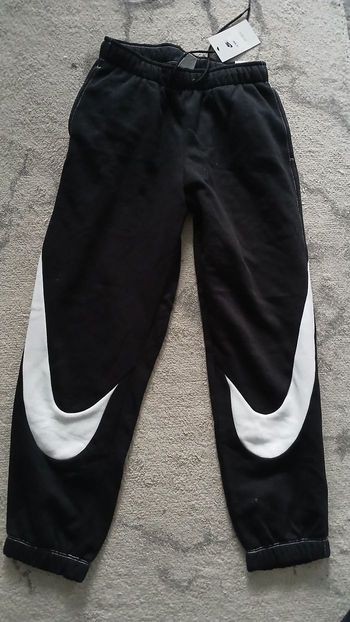 Jogging nike neuf taille XS