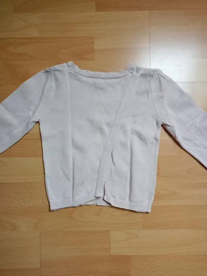 Pull beige 6 ans - photo numéro 3