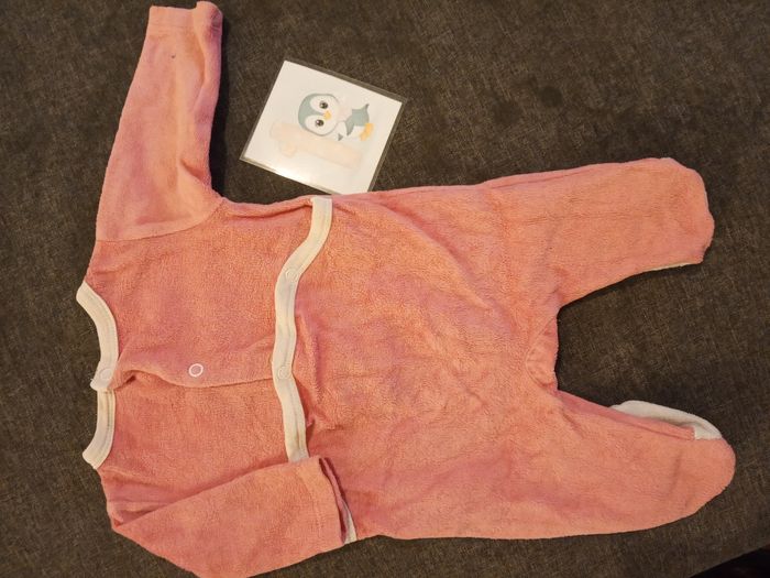 Pyjama rose Minnie _ 1 mois - photo numéro 2