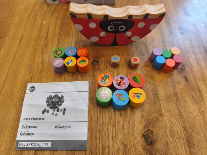 Jeu d'équilibre en bois - photo numéro 2