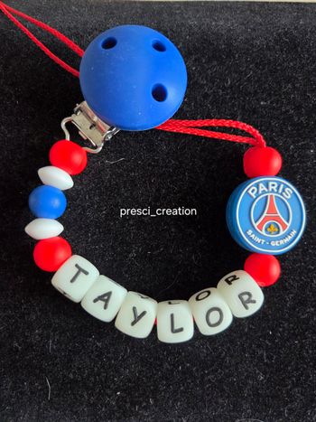 Attache tétine silicone psg