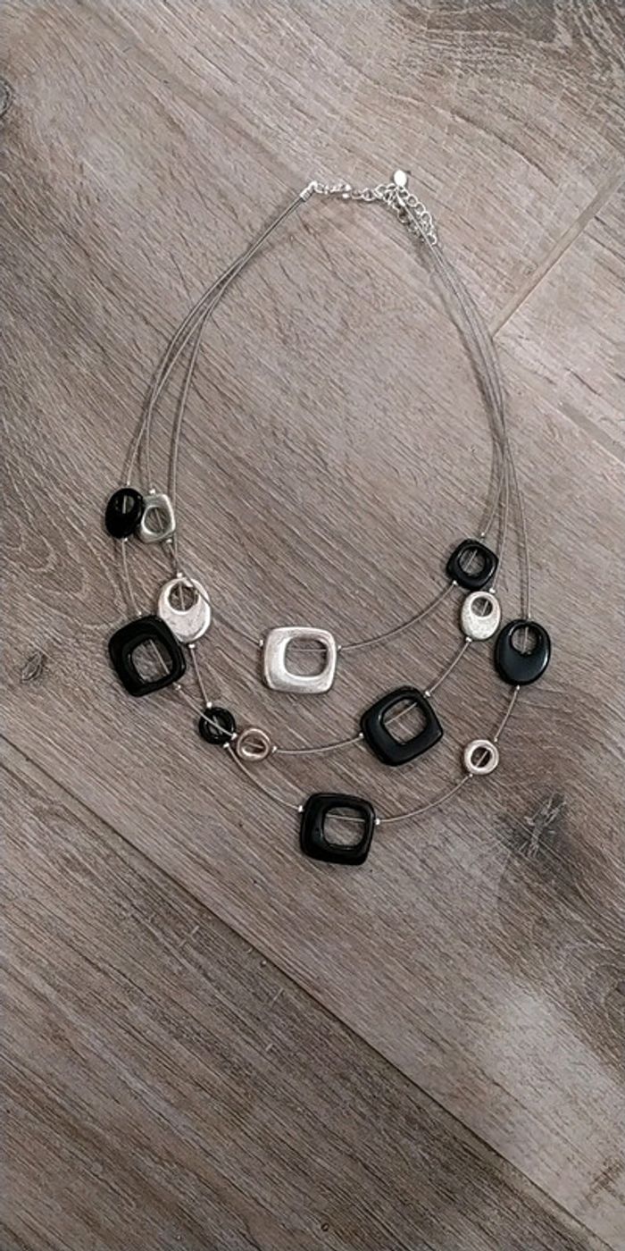 Collier