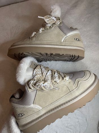 Ugg fluffy