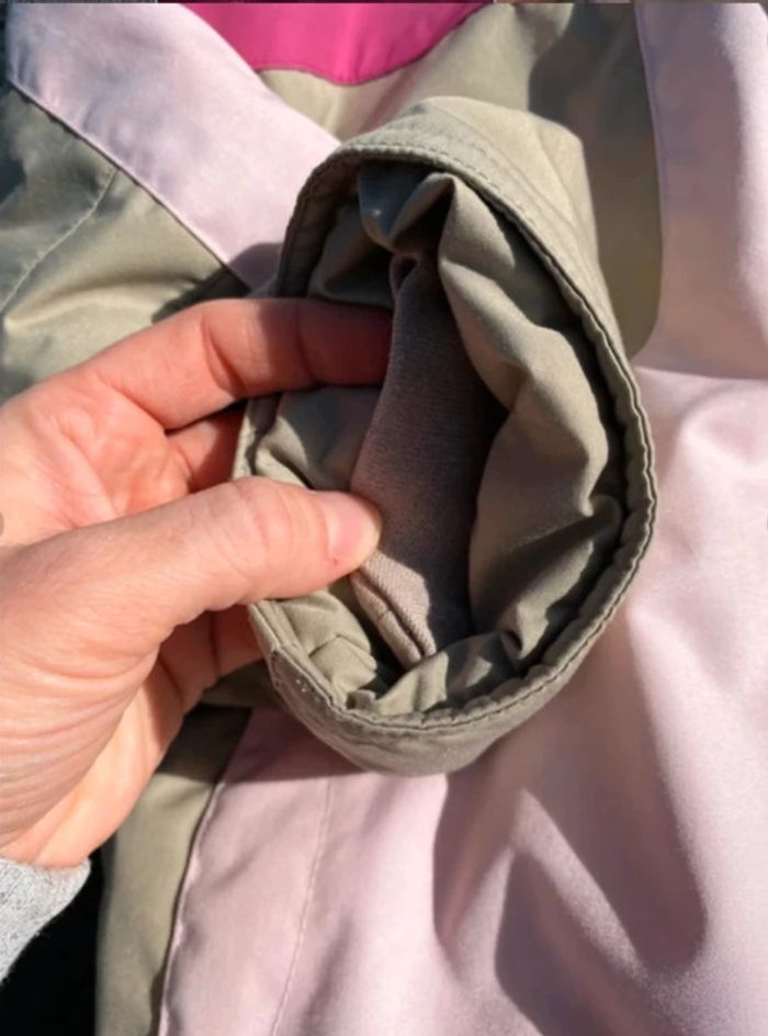 Manteau de ski 2 ans Wed’ze. Très chaud, idéal pour les vacances de ski - photo numéro 5