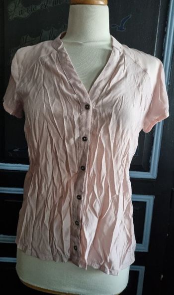 Chemise légère rose pâle manches courtes taille 36 Etam