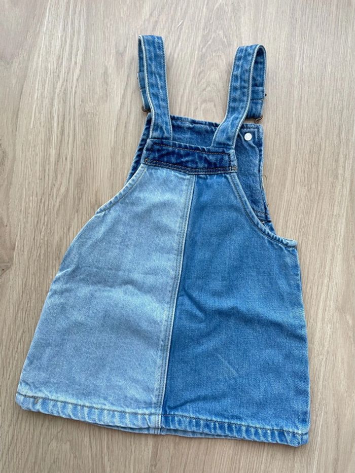 Robe salopette en jean bi colore bleu bébé fille 18 24 mois Zara - photo numéro 2