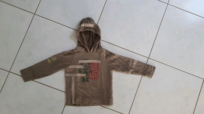 Sweat à capuche garçon TAO 5 ans CH3