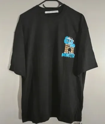 T-shirt Neuf Plus Eighteen