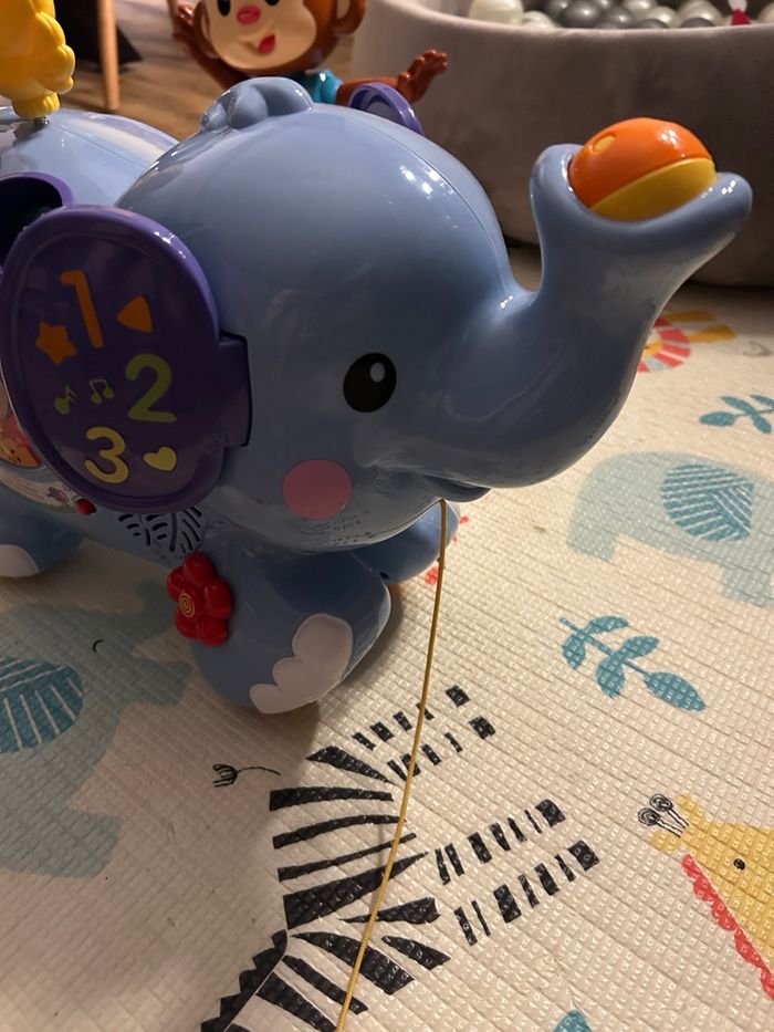 Éléphant Vtech
