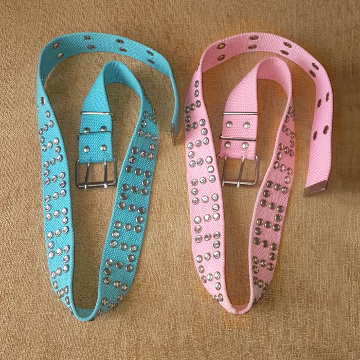 Lot 2 ceintures à strass, réglable