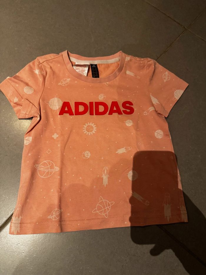 T shirt manches courtes - Adidas - Planète / Soleil / Fusée / Comète / Etoiles - Rose - 5/6 ans