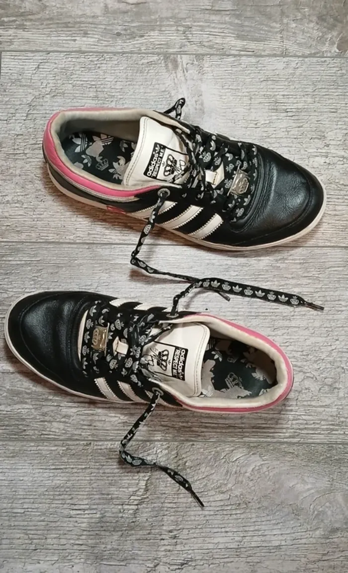 Basket femme Adidas Respect Me 39.5 - photo numéro 3