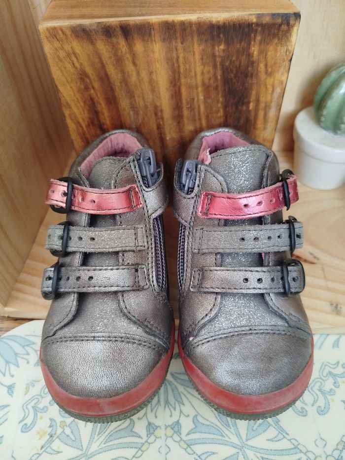 Chaussure - photo numéro 3