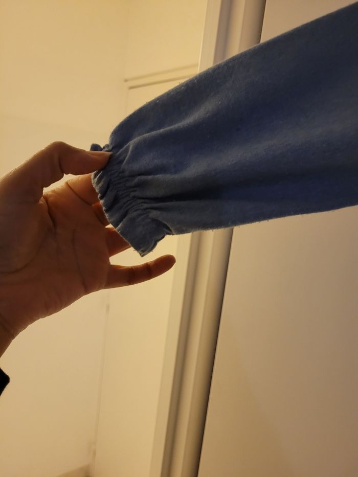 Robe fille toute neuf age 9-10 ans - photo numéro 2