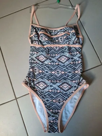 Maillot de bain une pièce femme M Neuf