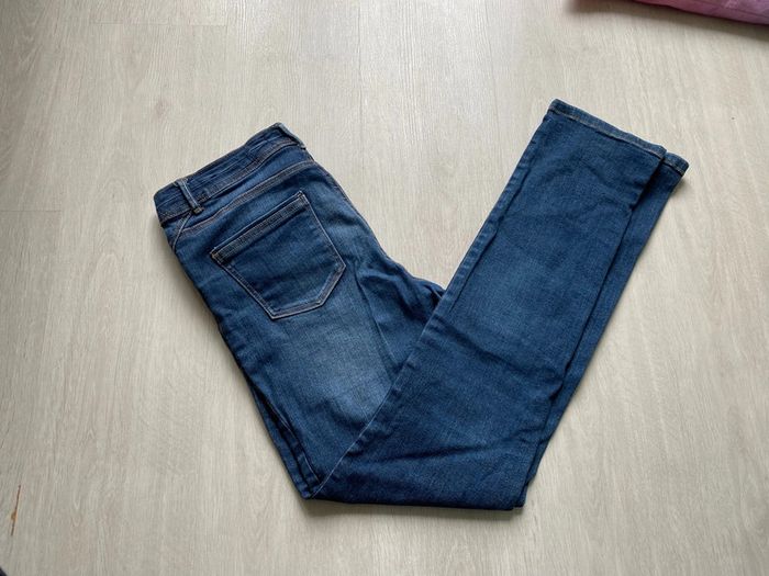 Jean cache cache