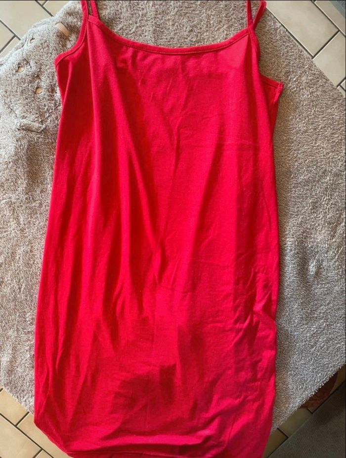 robe rouge ZSIIBO - bretelles fines - taille M, basique chic & féminine