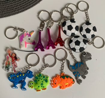 Lot 12 portés clés