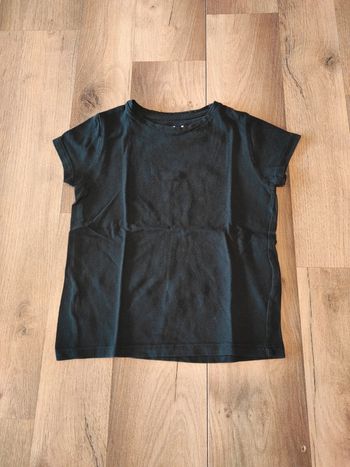 Tee-shirt La Halle 4 ans en TBE