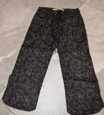 Pantacourt noir original femme S 36 comme NEUF