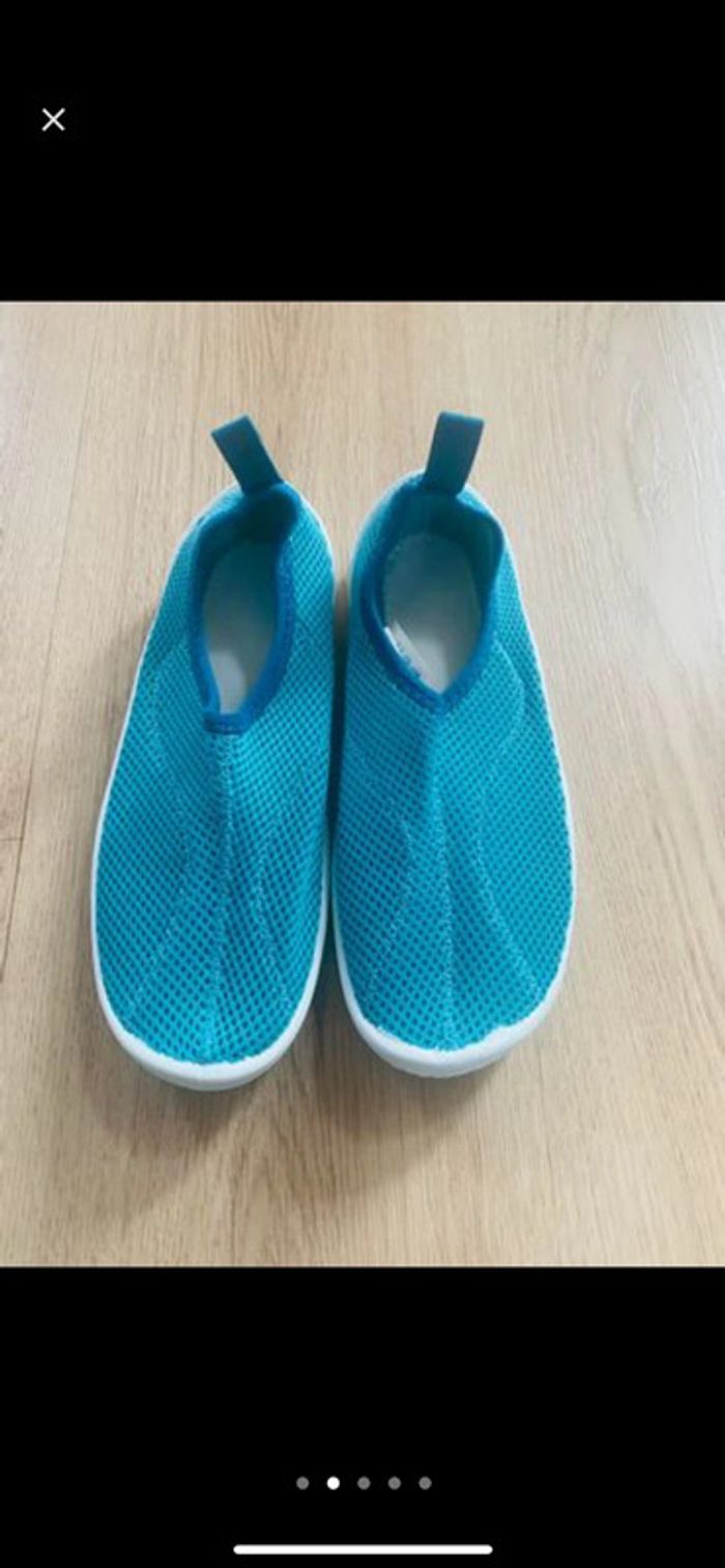 Décathlon -Chaussures piscine-mer t34/35 - photo numéro 2