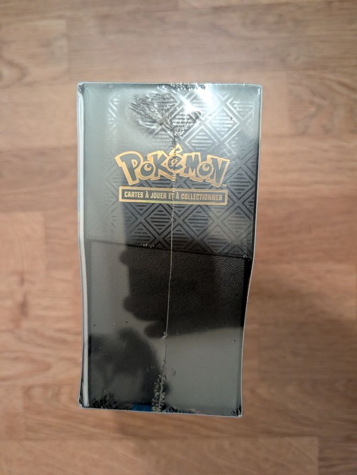 ETB Pokémon Méga Évolution Lucario - photo numéro 2