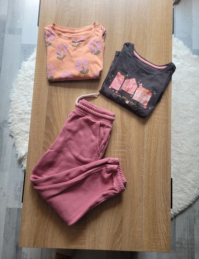 🌿🌸 Lot Primark taille 5 ans
